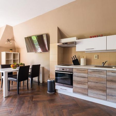 Quiet & Modern Maisonette فارنا المظهر الخارجي الصورة