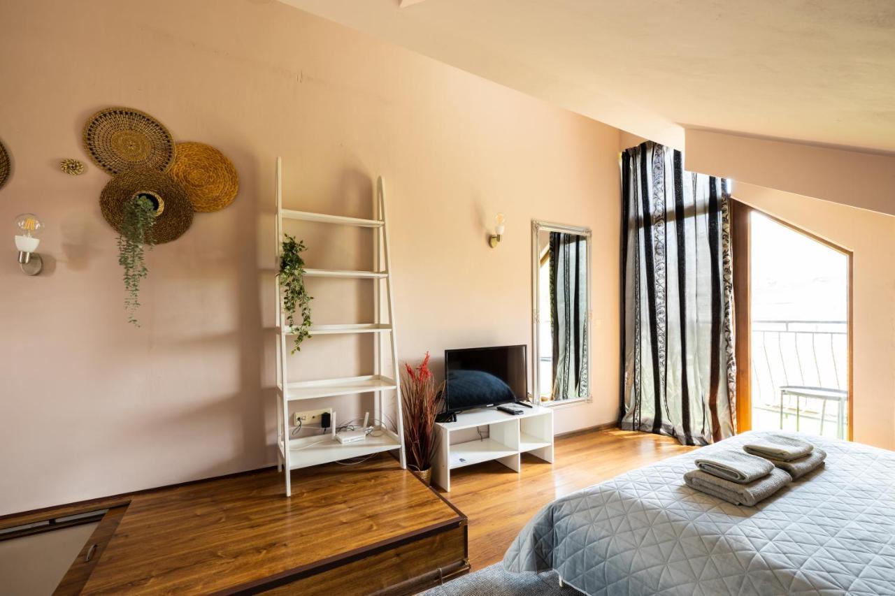 Quiet & Modern Maisonette فارنا المظهر الخارجي الصورة